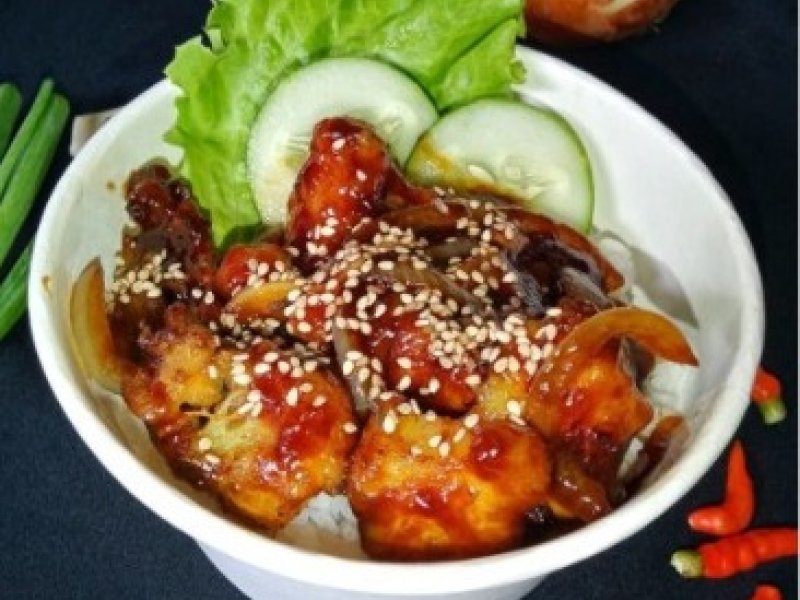 Paket Nasi Box I (ckn teriyaki sosis goreng)