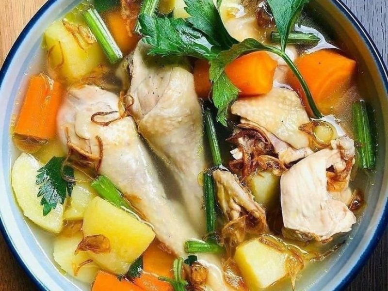 Sop kuah ayam