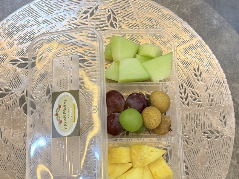Buah Potong Segar